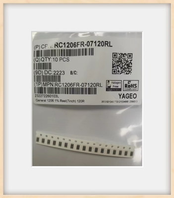 1206 met een laag bedekkend Algemene Dikke Film Chip Resistor 120Ω ±1% 7 Duim Dia Reel