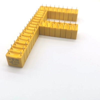 Weerstand -weerstand-capacitorce, de condensator0.1uf/275v/310v kleine grootte van het verminderingsvoltage