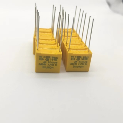 De condensator X2 0.33UF/310VAC P15mm L25mm van de polypropyleenfilm